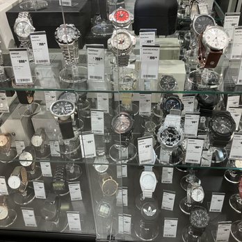 2nd Street - Upper East Side - Used, Vintage & Consignment Near Me - New York, New York 2nd Street - Upper East Side - Used, Vintage & Consignment Near Me - New York, New York