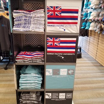 Hawai'i Pacific University Bookstore - T-shirts - Bookstores Near Me - Honolulu, Hawaii