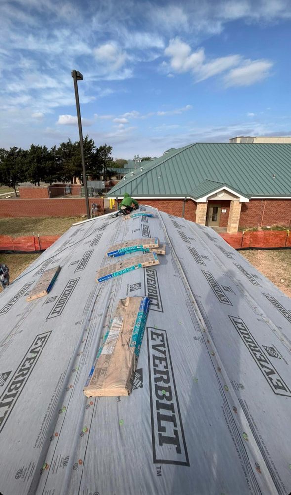 Slide of Christian Rivas Roofing