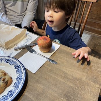 maman - Strawberry peach brioche bun - bread part pretty tasteless - Breakfast & Brunch Near Me - Bethesda, Maryland