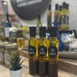 Zeitoun - Notre vinaigrette Fattouche maison.