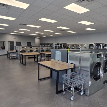 La Cima Laundromat - Laundromat Near Me - Little Rock, Arkansas La Cima Laundromat - Laundromat Near Me - Little Rock, Arkansas