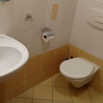 David Wellness Hotel - WC - Hotels Near Me - Harrachov, LI
