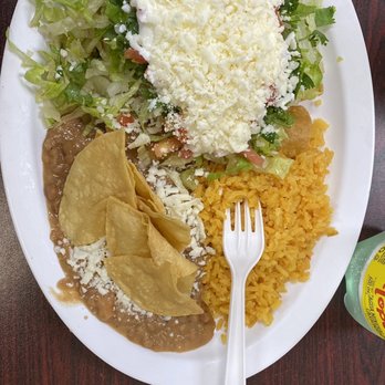 Bella Vista - Flautist de Pollo - Tacos Near Me - Conyers, Georgia
