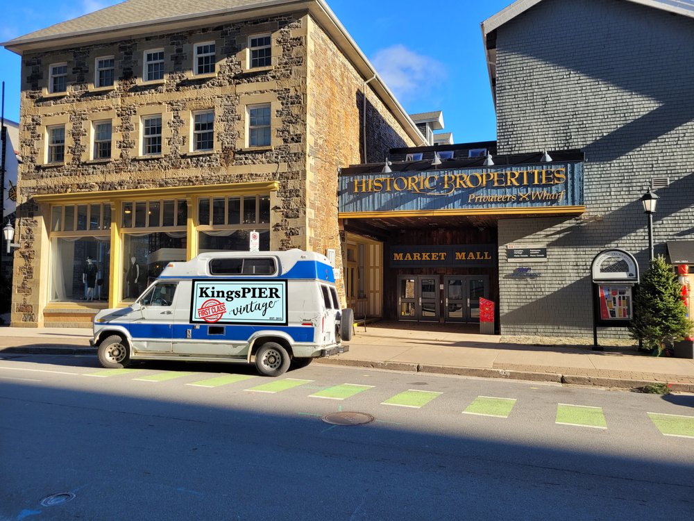 KINGSPIER CURATED COLLECTIONS Updated September 2024 10 Photos