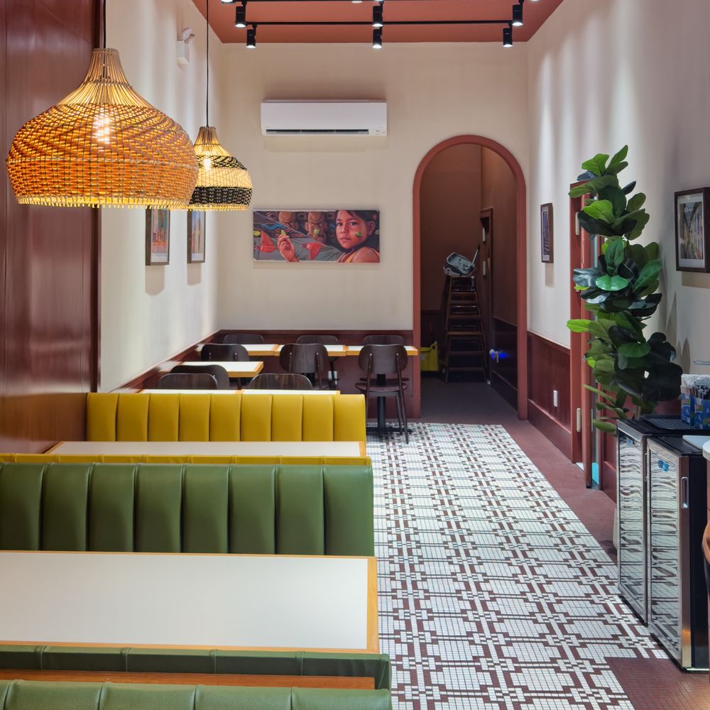 Simple Peruvian - Sunnyside - Inside - Peruvian Near Me - Sunnyside, New York Simple Peruvian - Sunnyside - Inside - Peruvian Near Me - Sunnyside, New York
