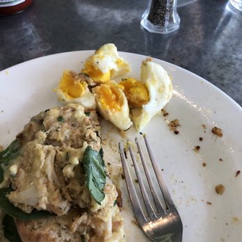 Hershey Pantry - The "poached" eggs from my crab benedict. Barely any spinach or hollandaise sauce, which was good based on what little I tasted. - Breakfast & Brunch Near Me - Hershey, Pennsylvania