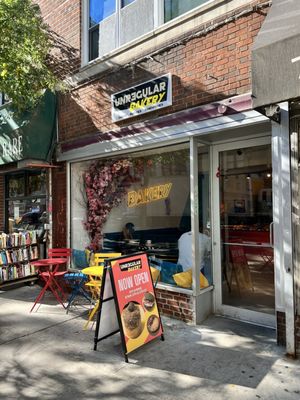 Unregular Bakery by null