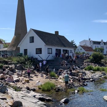 Sandvig Is Kalas - Ice Cream & Frozen Yogurt Near Me - Allinge, 84 Sandvig Is Kalas - Ice Cream & Frozen Yogurt Near Me - Allinge, 84
