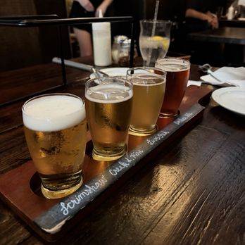 OakFire Pizza And Brewing - Beer flight - Pizza Near Me - Belton, Texas OakFire Pizza And Brewing - Beer flight - Pizza Near Me - Belton, Texas