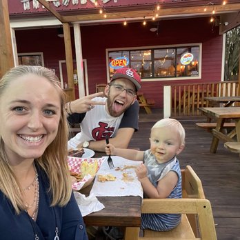 Hank's Catfish & BBQ - Southern Near Me - Tampa, Florida