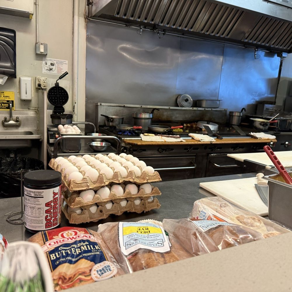 Bay Leaf Cafe - The masterful cooking station - Breakfast & Brunch Near Me - Concord, California