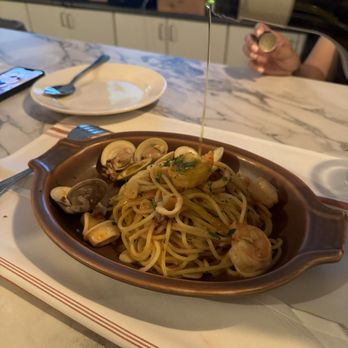 Pane E Vino - Italian Near Me - Covina, California Pane E Vino - Italian Near Me - Covina, California