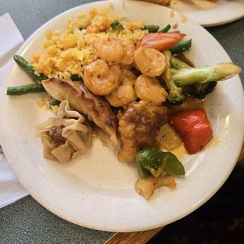 Sakura Buffet - Chinese Near Me - Bakersfield, California Sakura Buffet - Chinese Near Me - Bakersfield, California