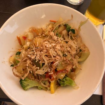 McMenamins North Bank - Maui Waui Rice Bowl - Pubs Near Me - Eugene, Oregon