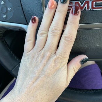 Dawn Nails And Spa - Powder Dip nails - Nail Salons Near Me - San Marcos, California
