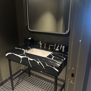Rouser - Hotels Near Me - Salt Lake City, Utah Rouser - Hotels Near Me - Salt Lake City, Utah