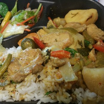 Pasteur - Curry chicken to go. Yum! - Vietnamese Near Me - Chicago, Illinois