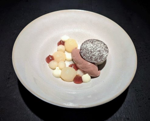 Pramerl and the Wolf by null