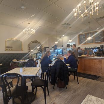 Black Rock Coffee House - Dining area - Cafes Near Me - Fairfield, Connecticut