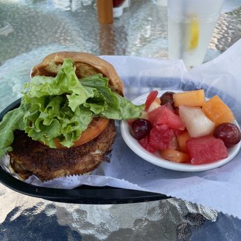 Barado's On The Water - Crab cake sandwich with fresh fruit - American Near Me - Central Square, New York