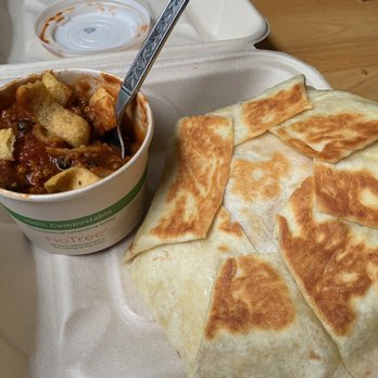 J. Selby's - vegan crunchwrap and chili - Vegan Near Me - St Paul, Minnesota