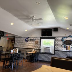 Furnace Grill & Crab House - Spacious dining room.