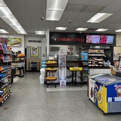 Love's Country Store
