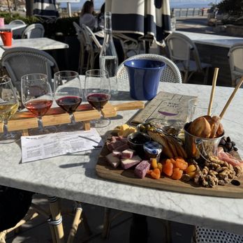 Blue Moon Over Avila - Flight of wine with charcuterie, enjoyed every drop. - French Near Me - Avila Beach, California