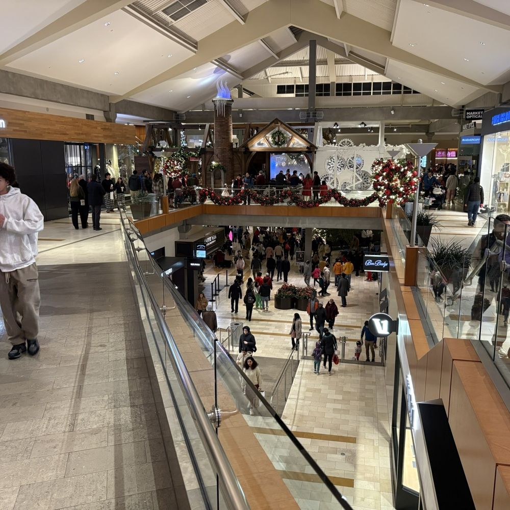 Bellevue Square - Shopping Centers Near Me - Bellevue, Washington Bellevue Square - Shopping Centers Near Me - Bellevue, Washington
