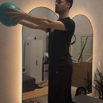 Competitive Edge Pilates - Using the ball - Pilates Near Me - San Diego, California Competitive Edge Pilates - Using the ball - Pilates Near Me - San Diego, California