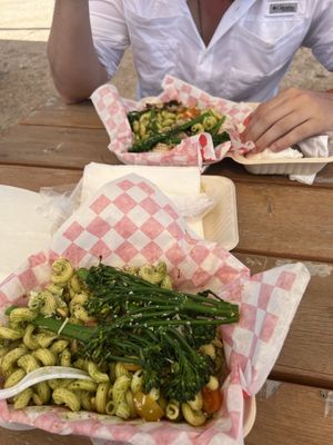 Box Box Food by null