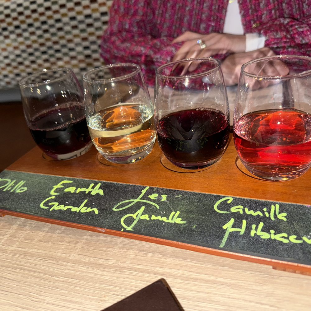 Kindred Spirits - Wine Flight - Wine Bars Near Me - Valencia, California