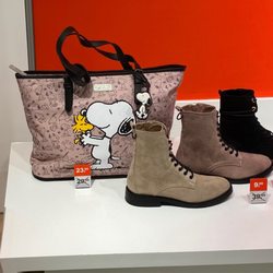 Deichmann - Tasche mit unserem geliebten Snoopy und mit Woodstock. Bag with our beloved Snoopy and Woodstock.