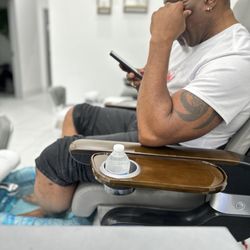 Detox Spa & Nails - Pedicure