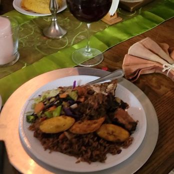 Sattdown Jamaican Grill - This was a video that I tried to screenshoot the food for you guys! - Caribbean Near Me - Studio City, California Sattdown Jamaican Grill - This was a video that I tried to screenshoot the food for you guys! - Caribbean Near Me - Studio City, California
