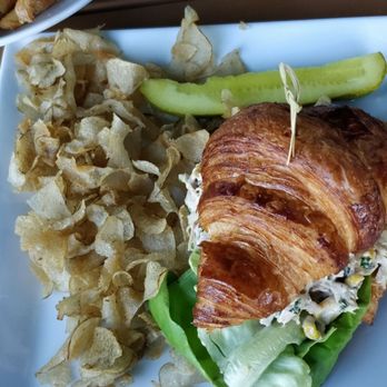 Glenora Wine Cellars - Chipotle chicken salad - Wineries Near Me - Dundee, New York Glenora Wine Cellars - Chipotle chicken salad - Wineries Near Me - Dundee, New York