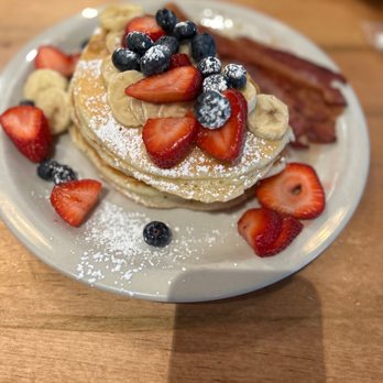 Brownstone Pancake Factory - Pancakes Deluxe Hickory Smoked Bacon - Breakfast & Brunch Near Me - Edgewater, New Jersey Brownstone Pancake Factory - Pancakes Deluxe Hickory Smoked Bacon - Breakfast & Brunch Near Me - Edgewater, New Jersey
