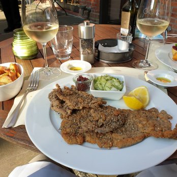 Del - The Hirsch-Schnitzel. - International Near Me - Hamburg, HH