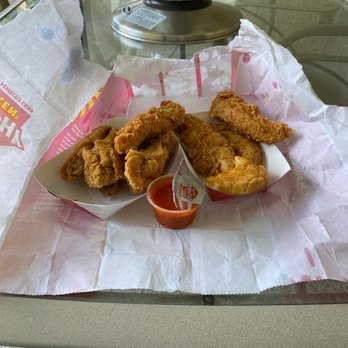 Krispy Krunchy Fried Chicken - So so happy. - Southern Near Me - Indio, California
