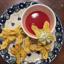 China Wok - crab rangoons - I hate to waste food but they were inedible and I threw them in the trash