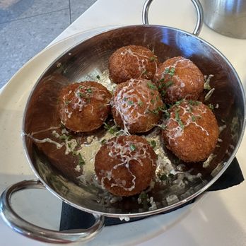 Warehouse 72 - Arricini - American Near Me - Irvine, California