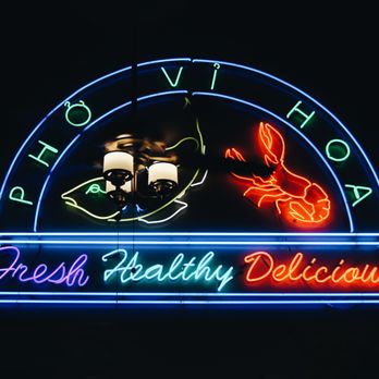 Pho Vi Hoa - Cool neon sign in the main dining area. - Vietnamese Near Me - Los Altos, California