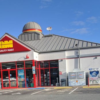Shell - Quality Mart #43 - the front of the store - Gas Stations Near Me - Durham, North Carolina Shell - Quality Mart #43 - the front of the store - Gas Stations Near Me - Durham, North Carolina