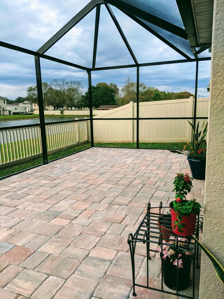 Slide of Graco Construction