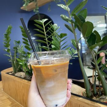 Moonwake Coffee Roasters - Vanilla Latte - Coffee Roasteries Near Me - San Jose, California Moonwake Coffee Roasters - Vanilla Latte - Coffee Roasteries Near Me - San Jose, California