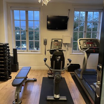 The Culver Hotel Bar & Restaurant - Perfect gym for two. Such a vibe. - Hotels Near Me - Culver City, California The Culver Hotel Bar & Restaurant - Perfect gym for two. Such a vibe. - Hotels Near Me - Culver City, California