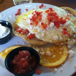 Romanelli's Garden Cafe - Huevos rancheros