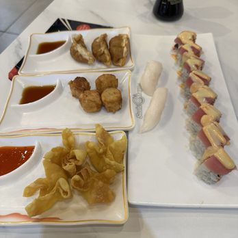 Sushi Ohayo - Rangoon, shumai, white tuna, - Sushi Bars Near Me - Chantilly, Virginia