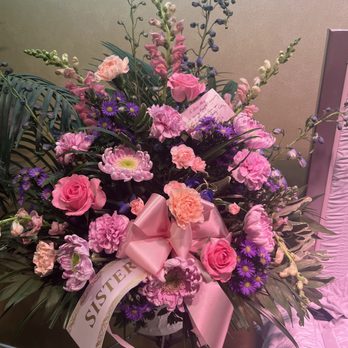 Lutz Flowers - Florists Near Me - Cincinnati, Ohio Lutz Flowers - Florists Near Me - Cincinnati, Ohio